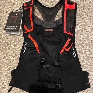 Nike Trail Kiger running hydration vest